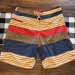 Patagonia board shorts 34 stripe multicolor